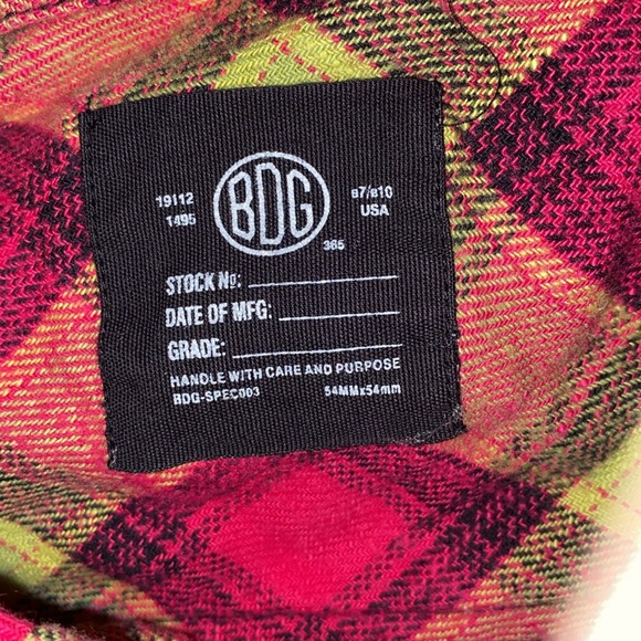 LAST 1- NEW UO combo oversized flannel shirt or shacket - Picture 7 of 10